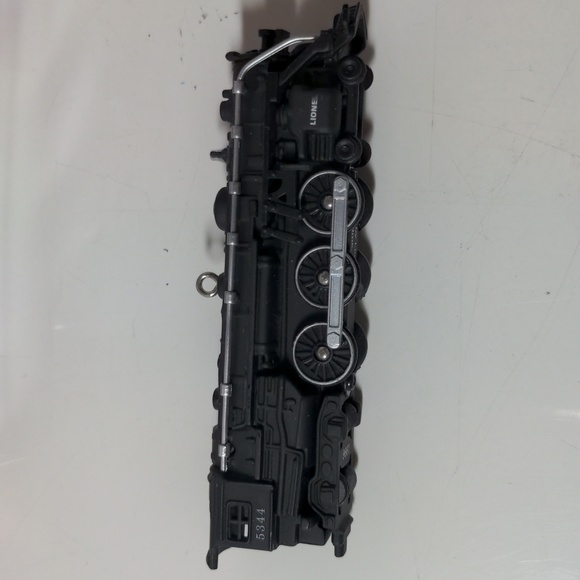 Lionel Train Hallmark Ornament IOB - Picture 7 of 9